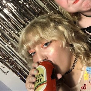 Meet your Posher, Hannah